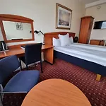 Chesterfield Hotel